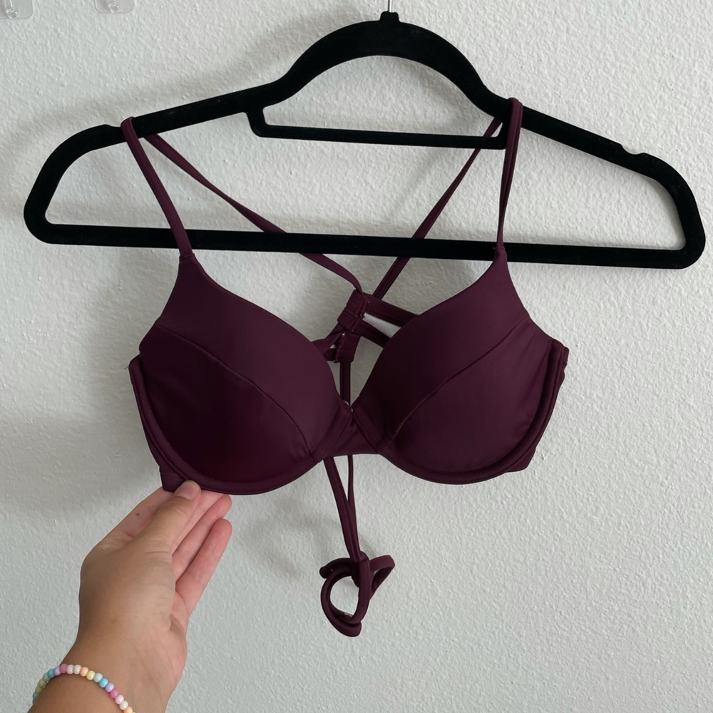 Worn once, lightly padded. Really cute and comfy